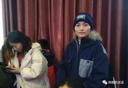 盐山精诚创业基地负责人田朝晖作年度总结,他说,今天,我们在这里召开
