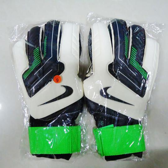 耐克/nike守门员手套,带护指足球手套