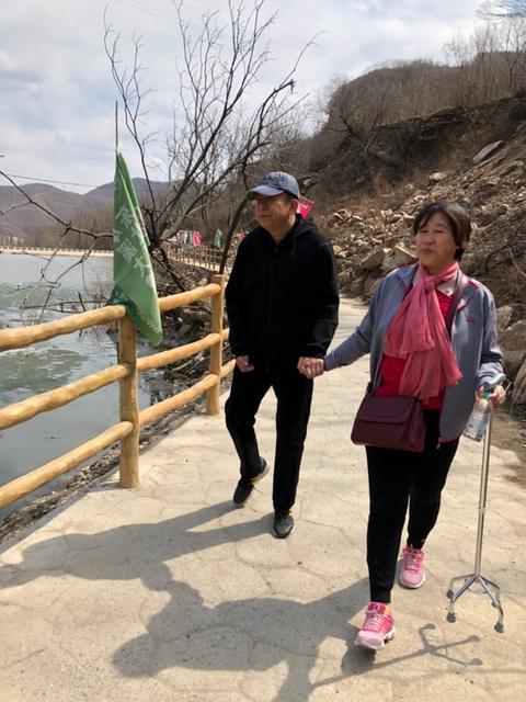 爸爸怎么带孩子出去玩比较好