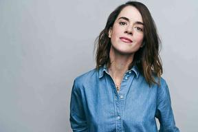 玛丽&middot;霍兰