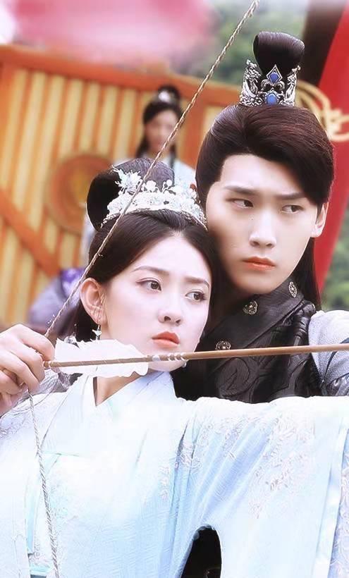 《双世宠妃2》十四王爷登上皇位，镜心成为最大的赢家?