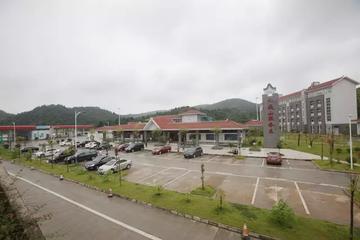 京珠高速长沙有几个服务区？