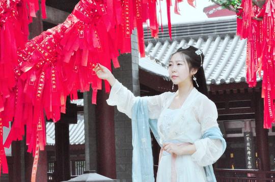 汉服