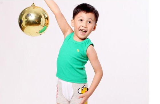 宝宝什么时候穿内裤比较好