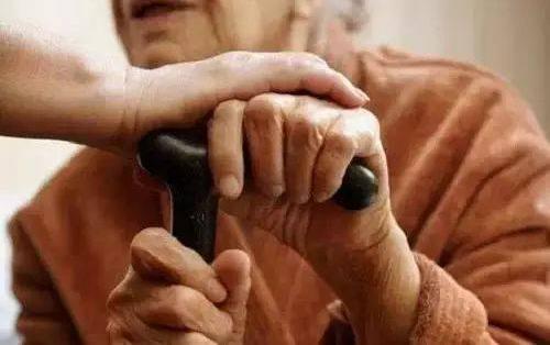 国内外老人临终关怀现状分析