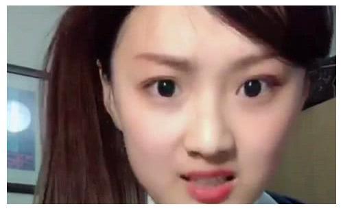 继“薛之谦”后，抖音又现“楚雨荨”，看到眼神后:太像了!