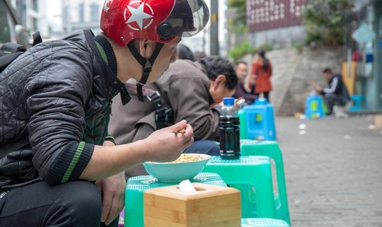 在重庆做哪个小生意(重庆做生意什么项目好)
