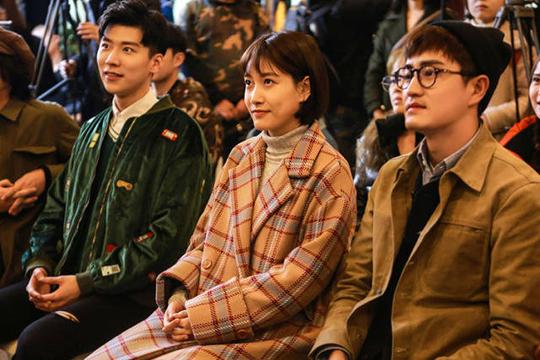 单身狗们准备好被暴击吧《创业时代》里啜妮和张晓谦有感情戏,但是