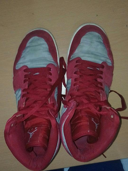 aj1体育红44码配色冷门已经绝版几年前aj不火时140