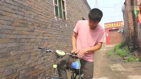 车站附近"丢东西"骗局,一个模型,轻轻松松骗你几千块!
