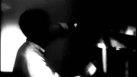 一生必看电影72-活死人之夜(预告片)