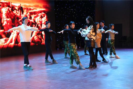 潍坊工程技师学院师生录制征文演讲比赛视频作