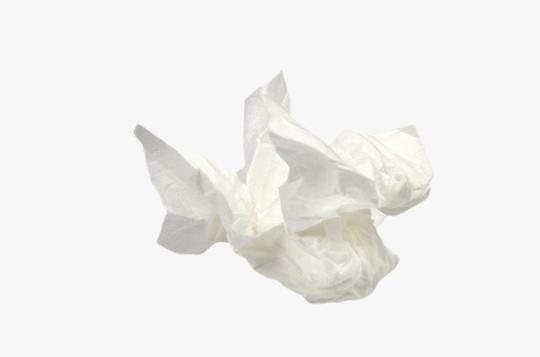一张揉成团的纸巾实物