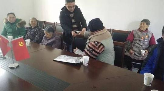 商会走访慰问贫困户创业不忘回馈家乡