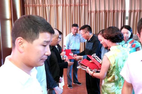 襄阳绿盾征信杯《匠人匠心传承创业创新筑梦》演讲决赛成功举行