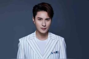 李昊瀚的成名作品有哪些（李昊瀚是怎么走红火的）