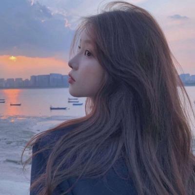 冷门又高级感的头像女生图片