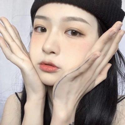 成为更优秀的人，请务必加油。,女生,欧美范,快手,抖音