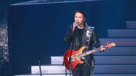这就是娱乐圈2019谢霆锋《光辉岁月》嗨翻全场秀吉他solo