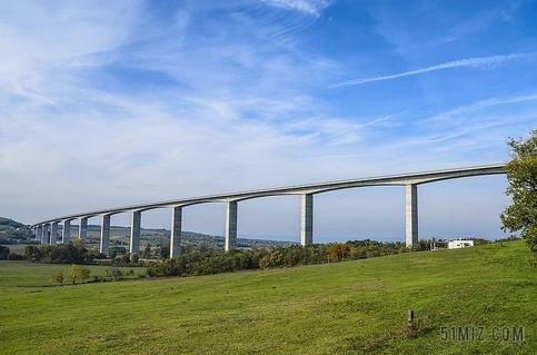 桥高架桥高速公路法庭天空云壮观蓝天多云的天空
