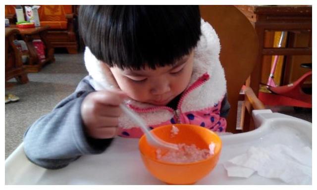 新手妈妈喂辅食