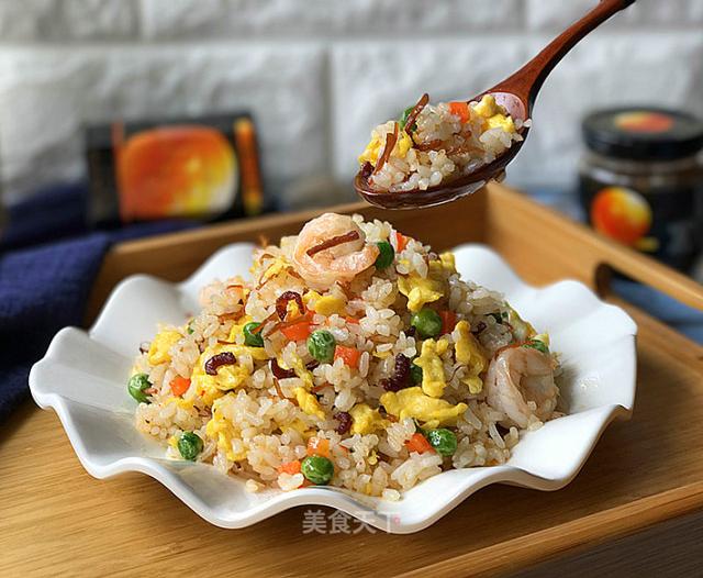 香味扑鼻的香肠炒饭做法大全