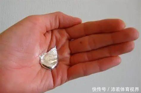 能「腐蚀万物」的液态金属，现实中真的存在?