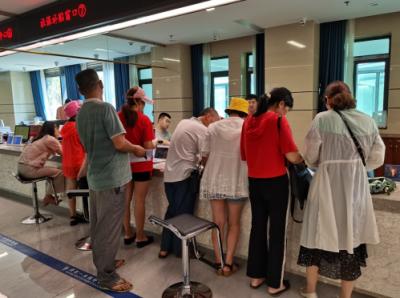 泰和县就业创业服务中心:社保补贴惠民生真情服务暖人心