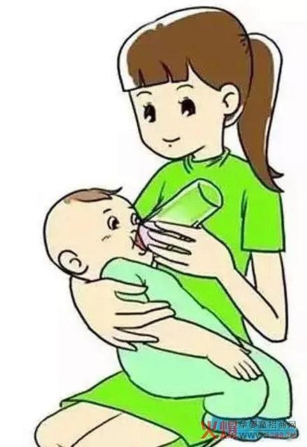 宝宝不吃奶瓶怎么办？终于有招儿治了