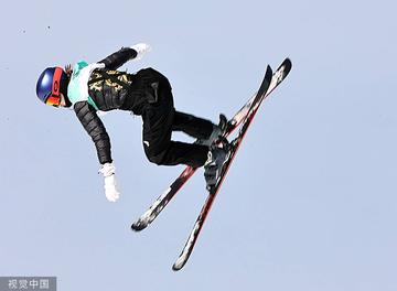 谷爱凌失误后表情好可爱图片