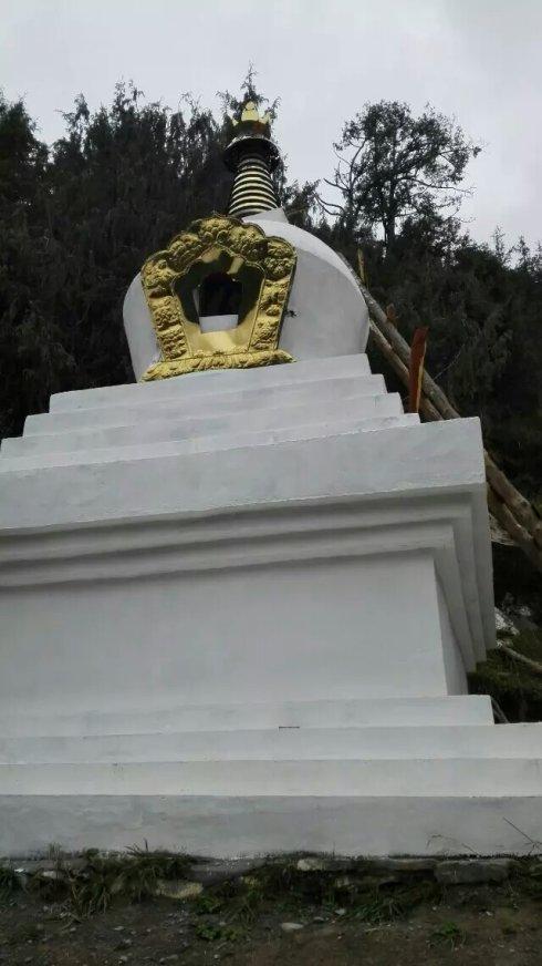 主陀耶巴家族扎西果芒寺莲师坛城与佛塔群修建通知(修建进度陆续更新中…)