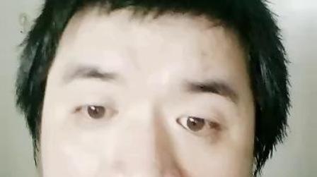 红歌手林大辛(林星)怀念校园青春学子生涯而自拍清唱某歌曲第一段