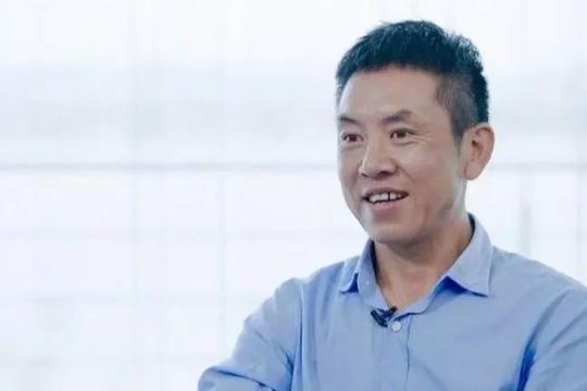 从小作坊到照明行业的领军者，这个女企业家用光点亮世界