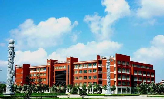 山东科技大学图片介绍