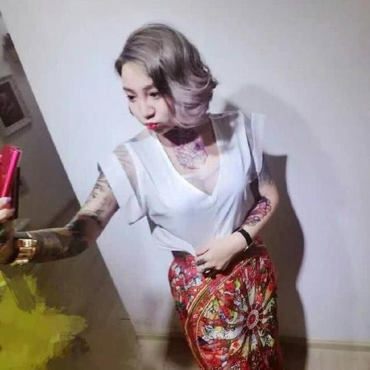 快手六大"当红小花",网友:都是什么妖魔鬼怪!