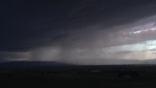 4k狂风暴雨电闪雷鸣天气变化_3840x2160_高清视频素材
