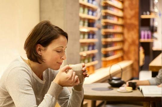 星巴克宣布关闭4家茶吧为何茶生意行不通?