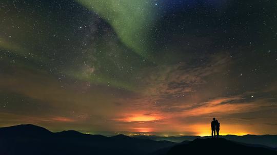 仰望星空梦幻星辰唯美星空_3840x2160_高清视频素材