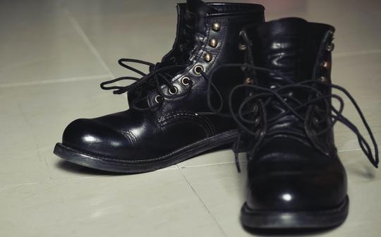 redwing2951:着用5年的皮靴旧化与维护--擦皮鞋2