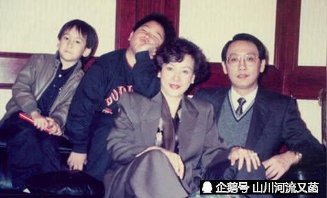 他身价上亿,娶了欠债人妻子,独宠25年后,去世将把公司