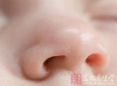 宝宝鼻子不通气怎么办速效办法