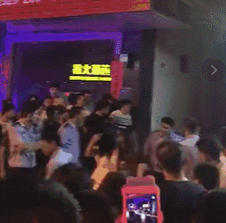 福建某足浴店小姐"卖淫服务套餐"曝光!生意火爆!