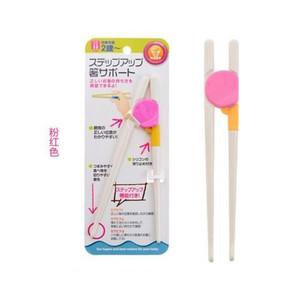 如何训练一岁宝宝自己吃饭