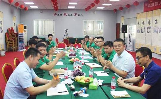 做企业,不能怕虐心!中原冷门战略学习会首秀