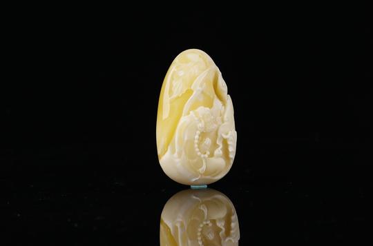 文玩,琥珀蜜蜡雕刻件合集