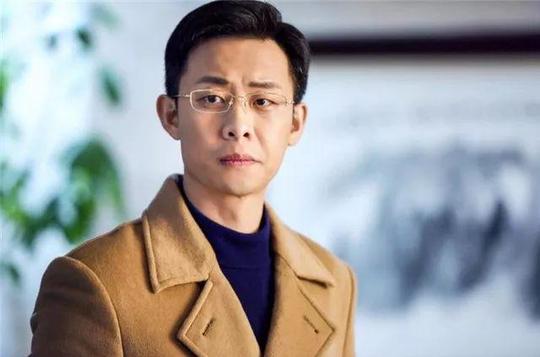 他是创业版"阿甘",《鸡毛飞上天》演绎平凡人的不凡