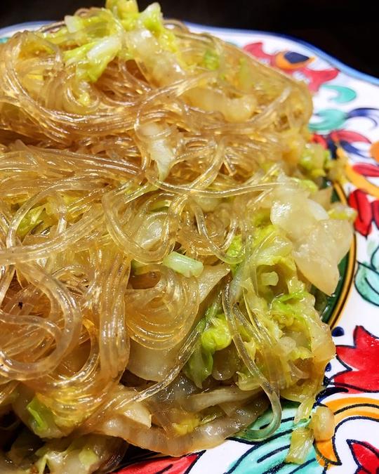 我很家常做的大白菜炒粉丝