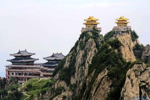 伏牛山主峰在哪儿？