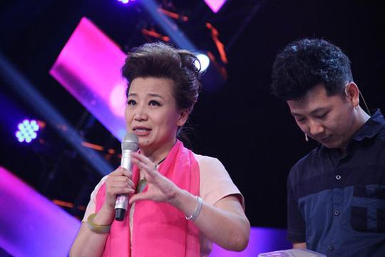 小香玉做客《明星同乐会》甜蜜回忆厕所蜗居生活
