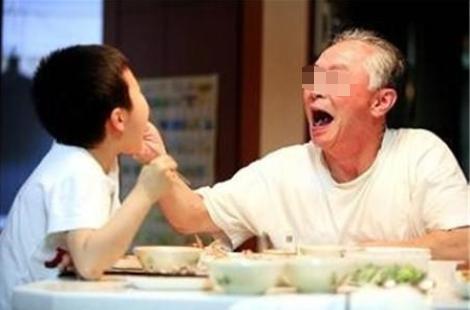 怎么让挑食的孩子吃菜